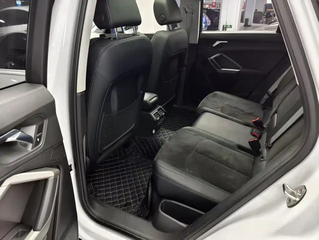 Audi Q3 2021 35 TFSI
