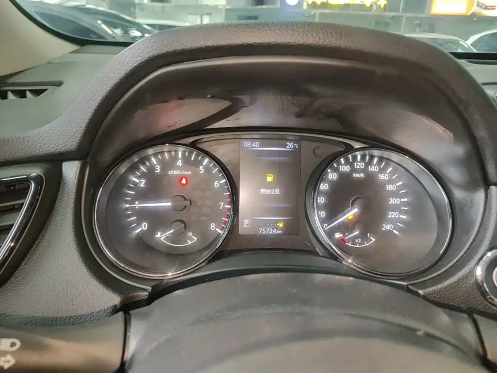 Nissan X-Trail — миниатюра 12