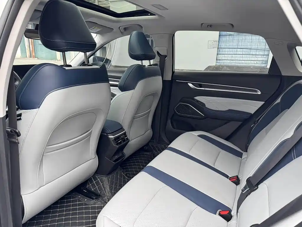 Geely Emgrand 4th Gen 1.5L CVT Flagship Type, фото 12