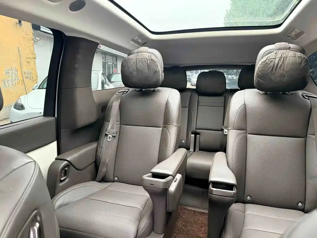 Li Auto Li MEGA — миниатюра 5