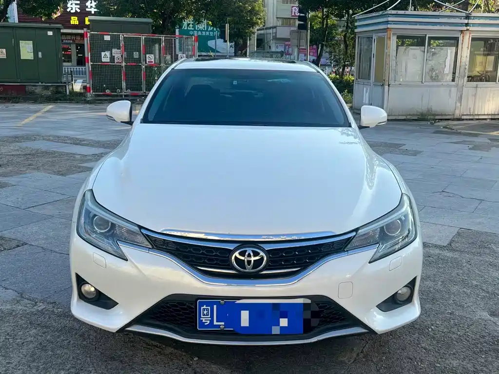 Toyota Reiz — миниатюра 2