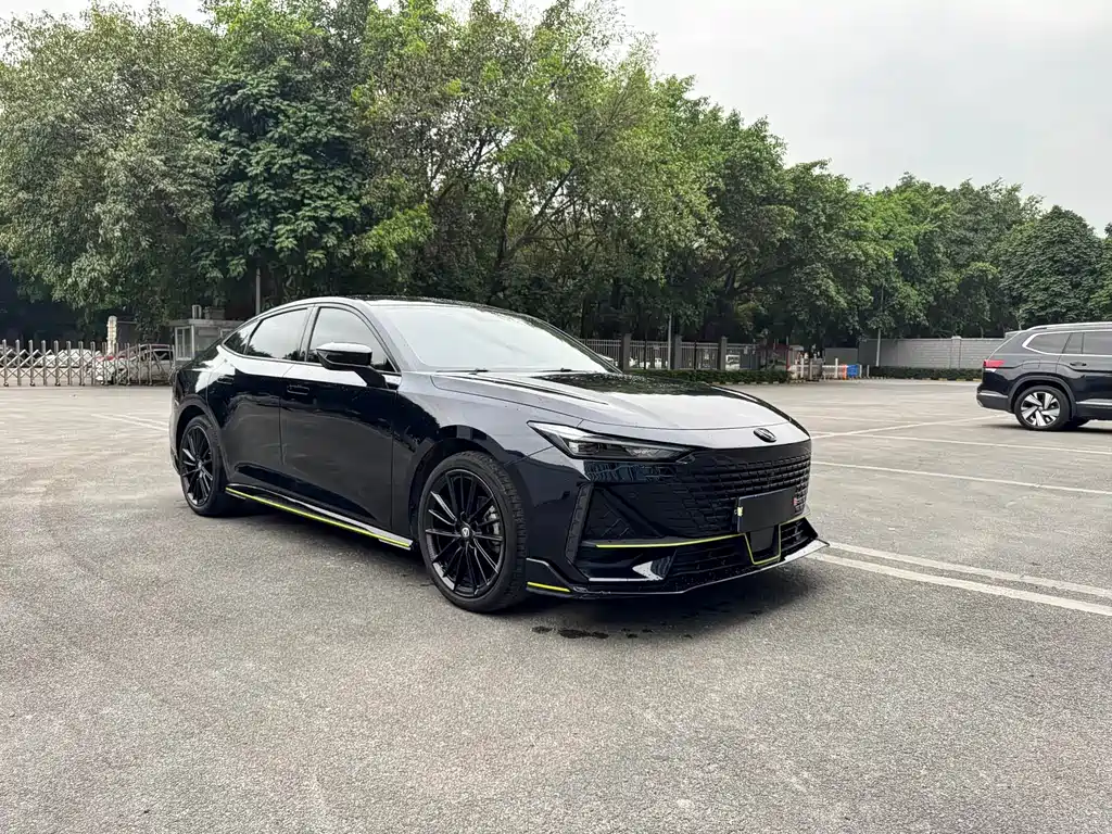 Changan UNI-V — миниатюра 3