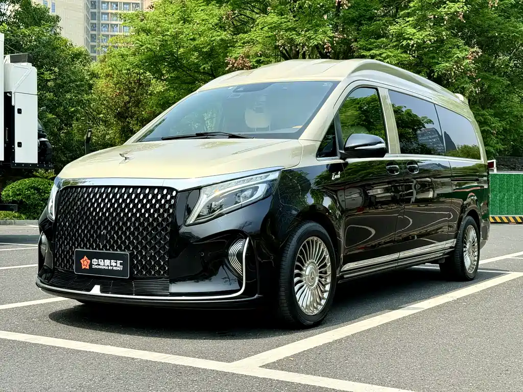 Kurti Shengmufeng 2021