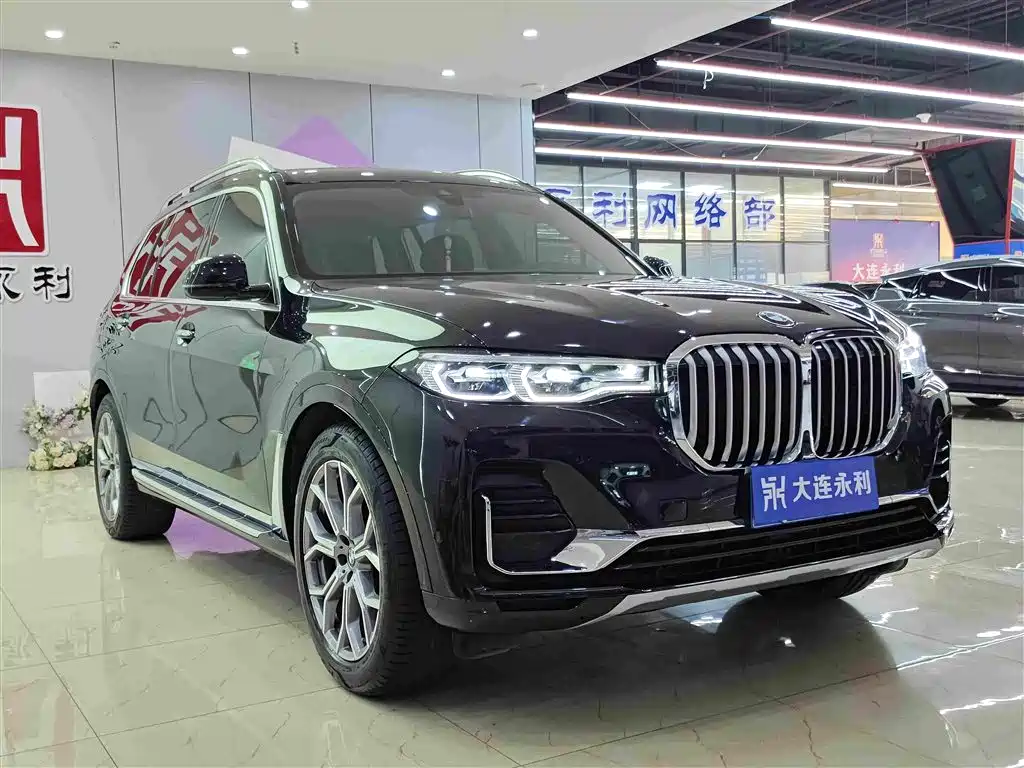 BMW X7 — миниатюра 3