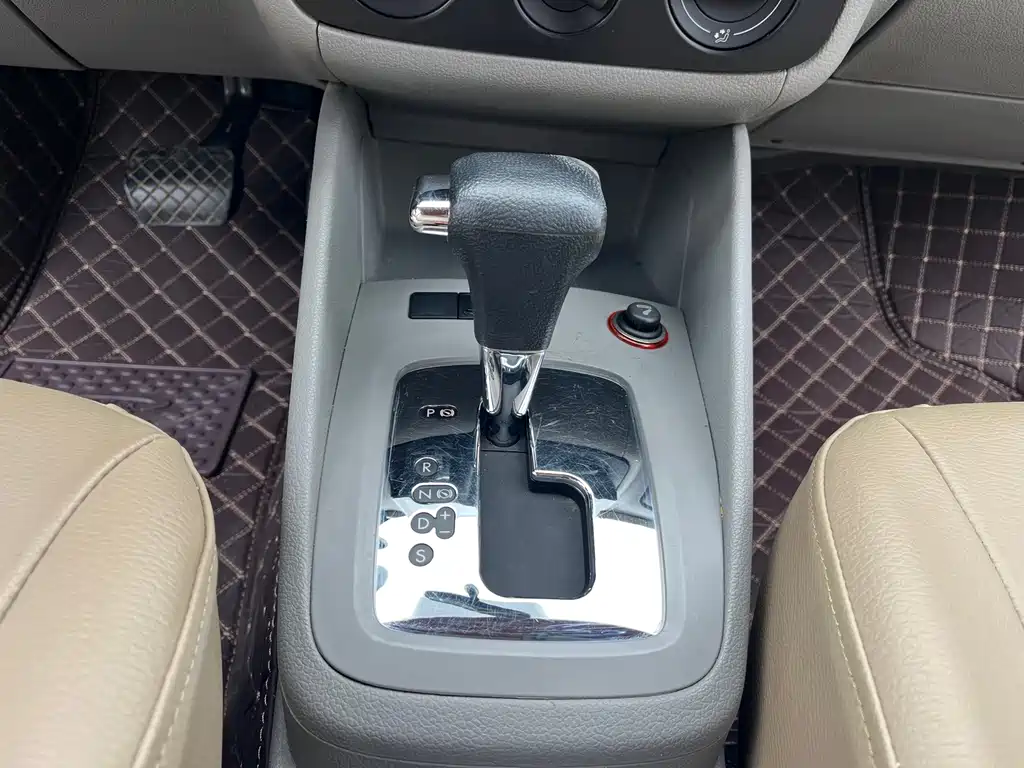 Volkswagen Bora — миниатюра 13