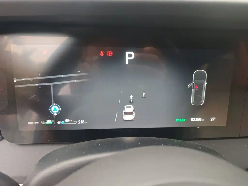 Li Auto Li ONE — миниатюра 7