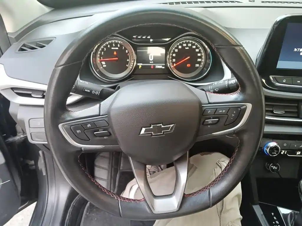 Chevrolet Volando — миниатюра 11