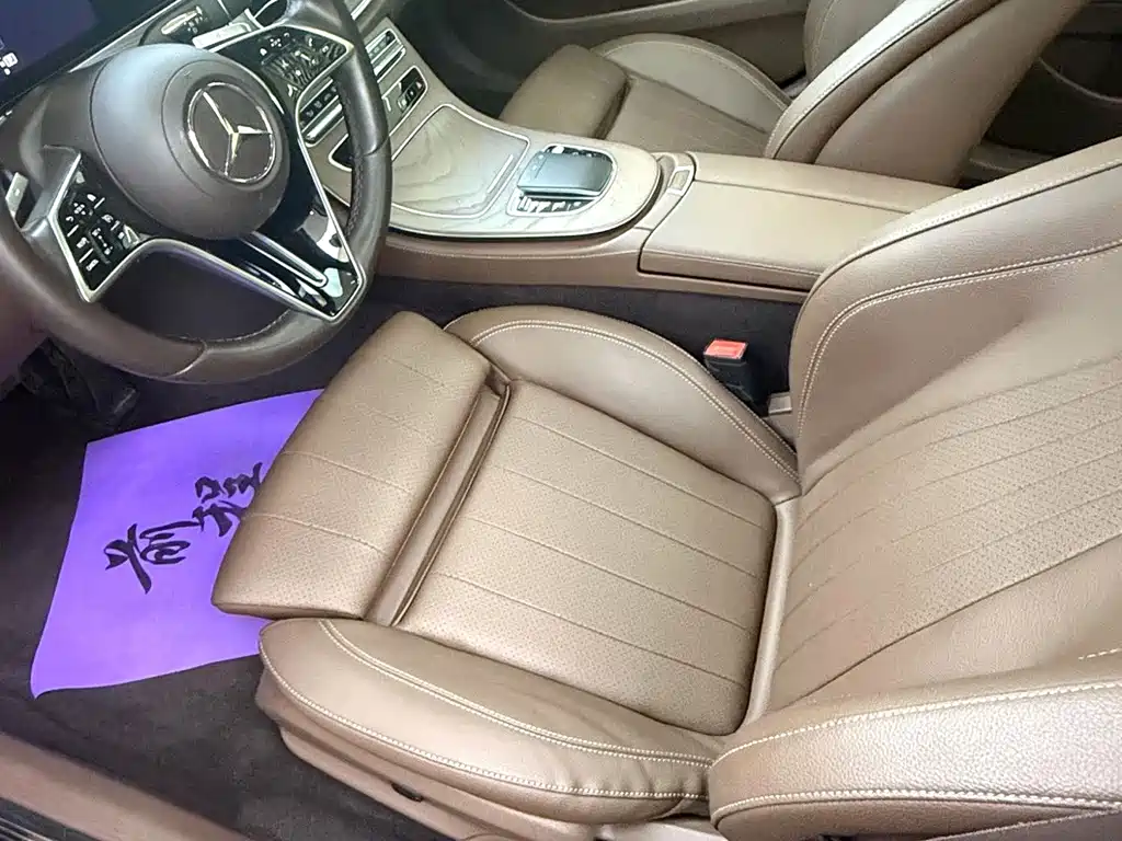 Mercedes-Benz E-Class — миниатюра 4