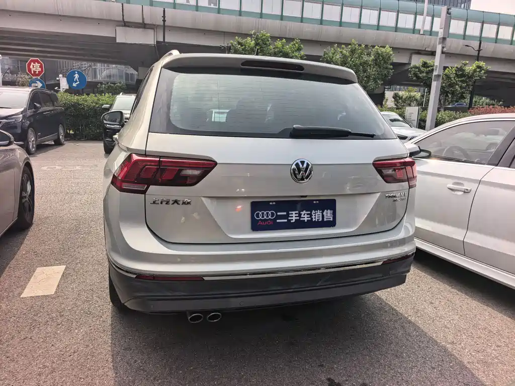Volkswagen Tiguan L — миниатюра 5