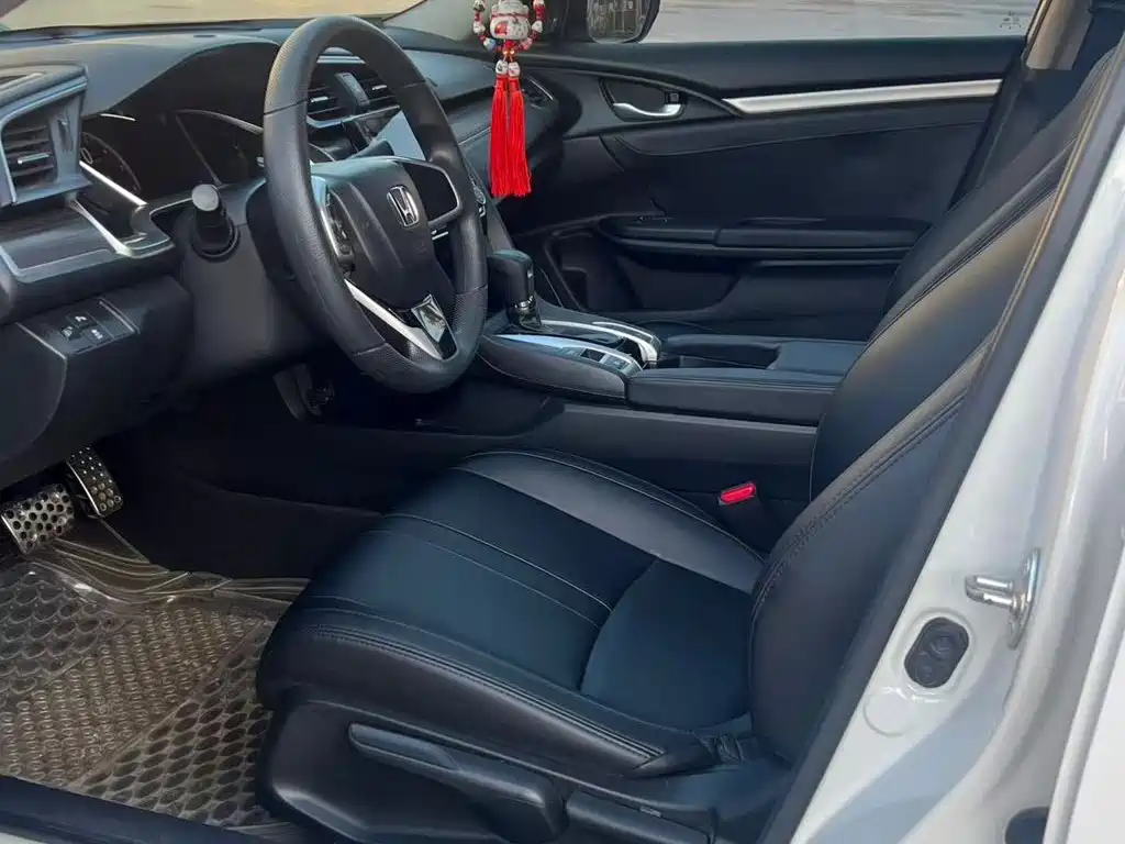 Honda Civic — миниатюра 4