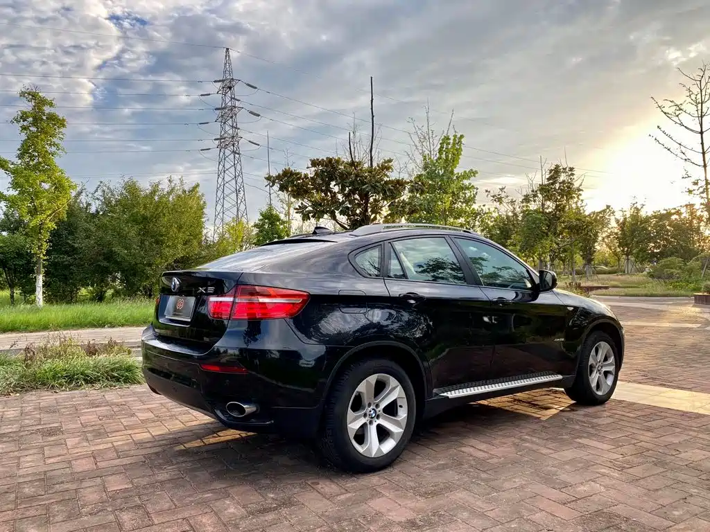 BMW X6 — миниатюра 12