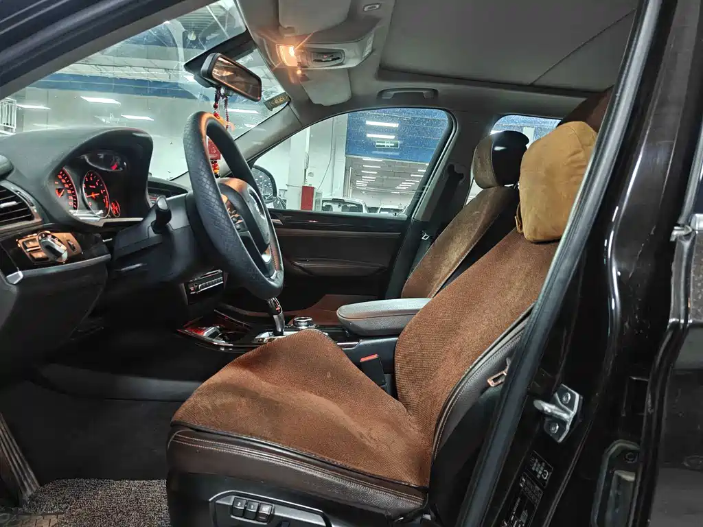 BMW X3 (Import) — миниатюра 9
