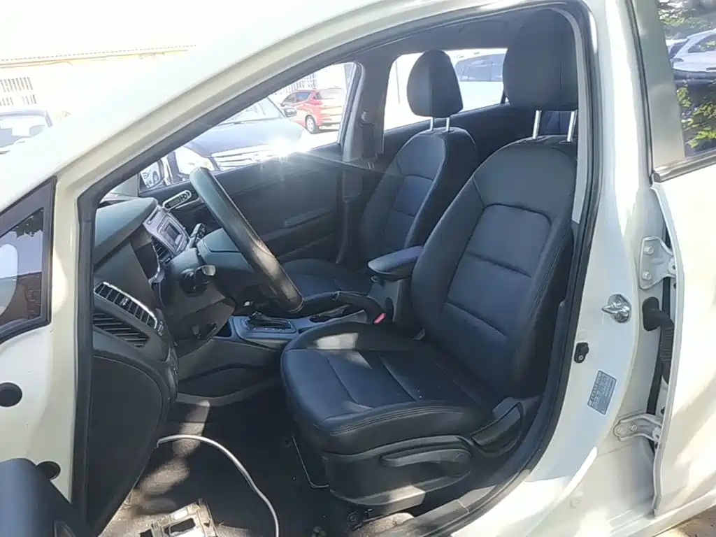 Kia K3S — миниатюра 15