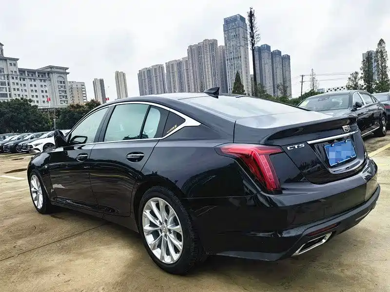 CADILLAC CT5
