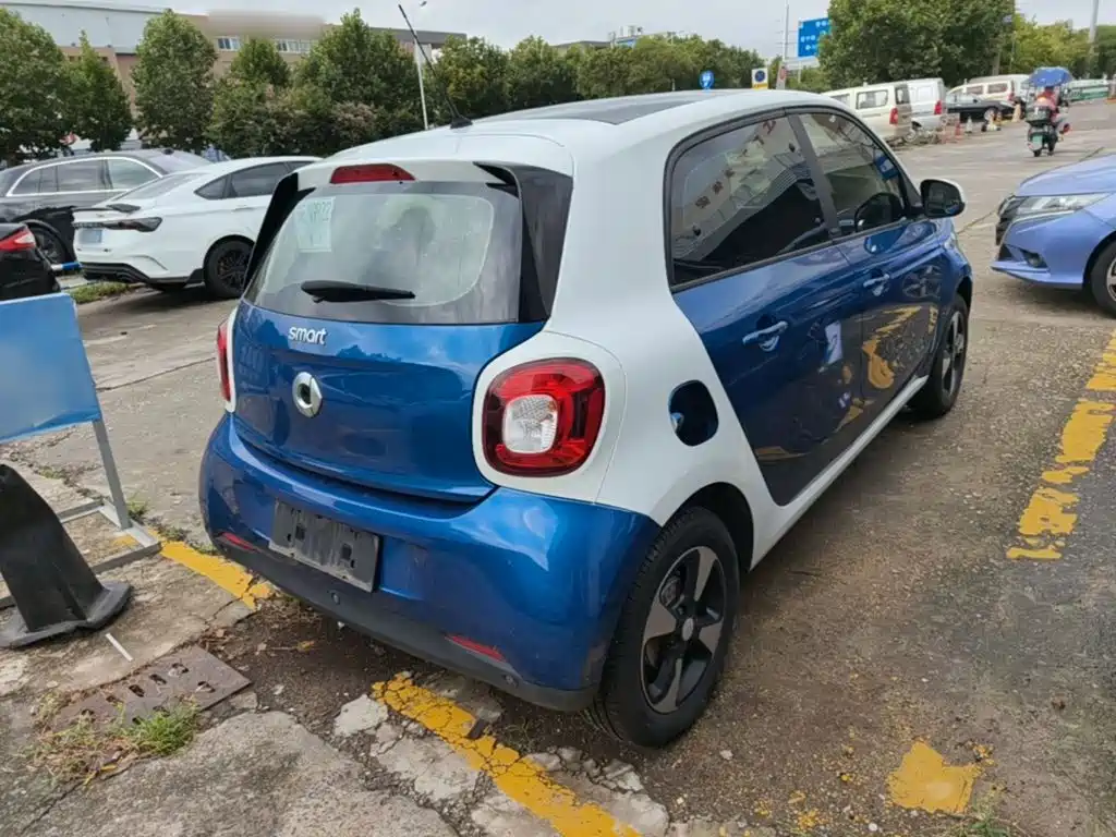 smart Smart Forfour — миниатюра 7