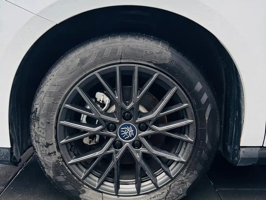 BYD Qin PLUS — миниатюра 7