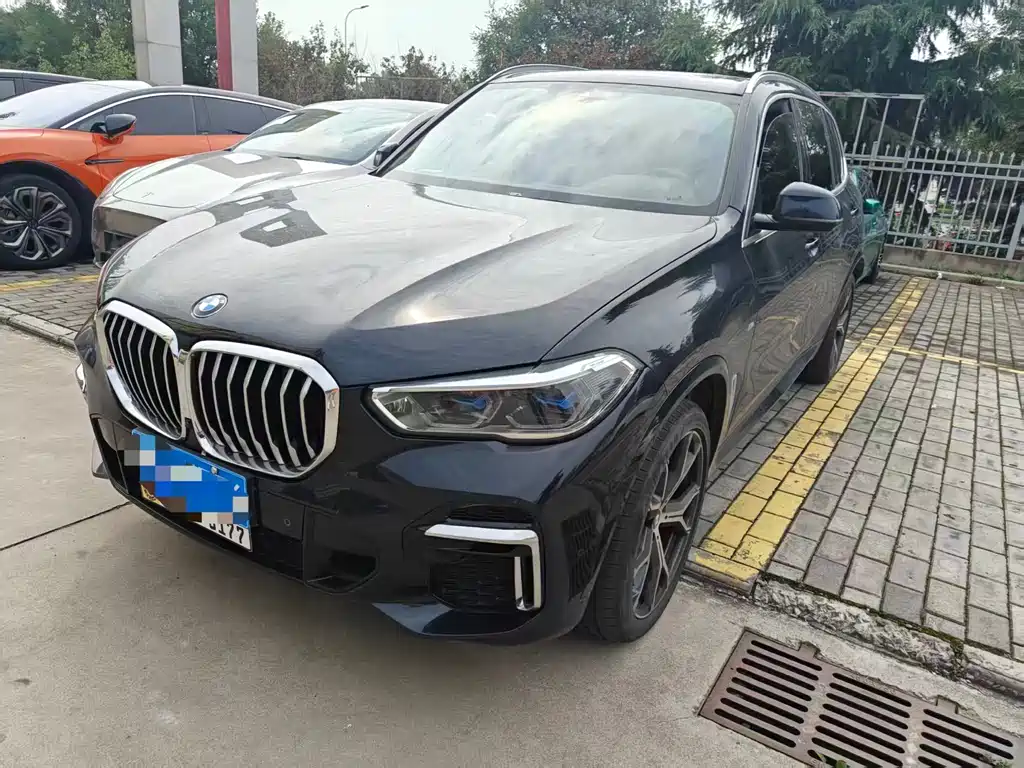 BMW X5 2023 xDrive 40Li M Sport