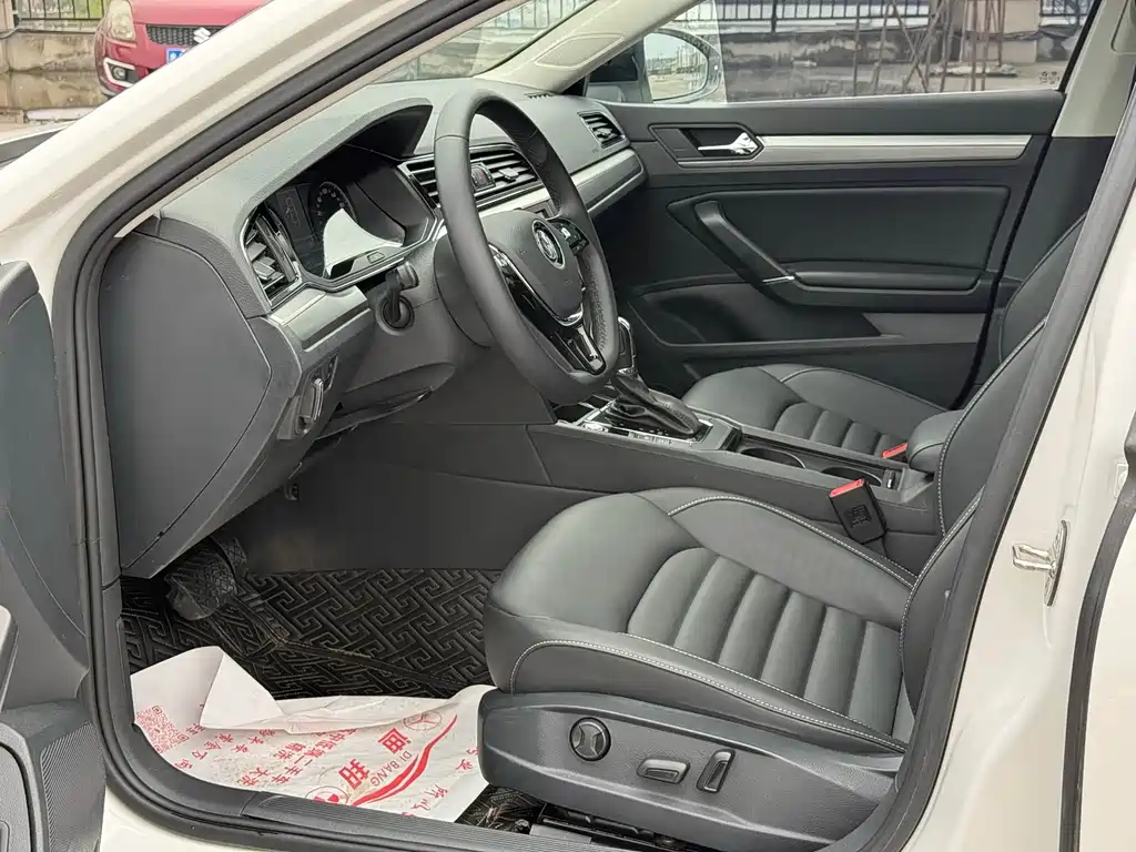 Volkswagen Lamando — миниатюра 5