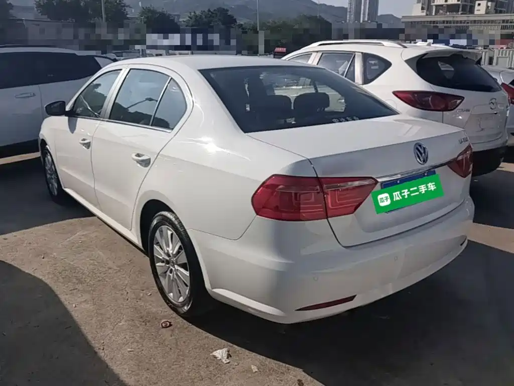 Volkswagen Lavida — миниатюра 5