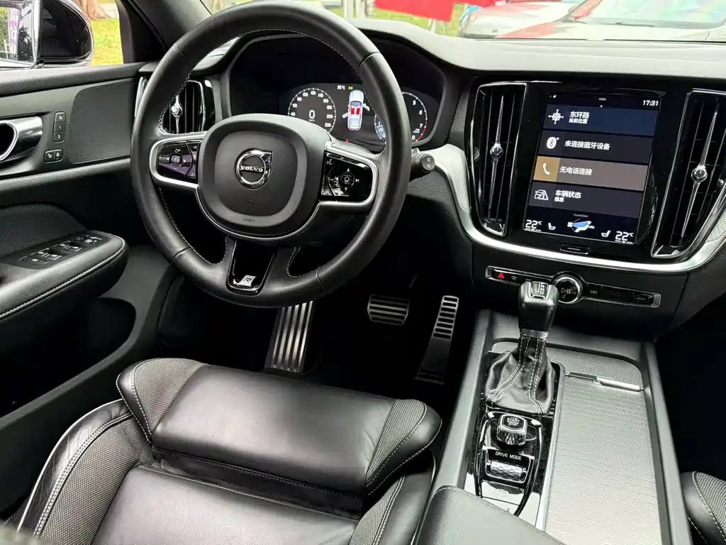 Volvo V60 — миниатюра 4