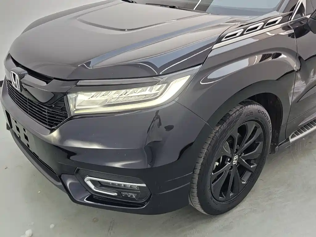 Honda Avancier 2019 240TURBO Premium