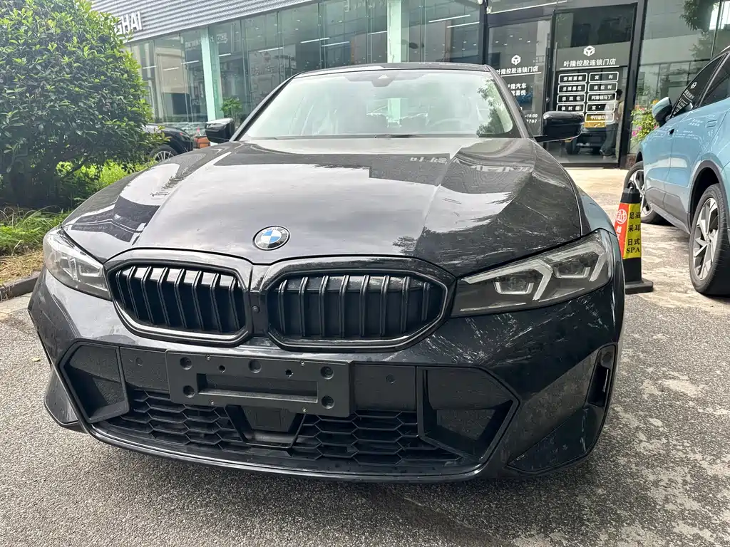 BMW 3 Series — миниатюра 2