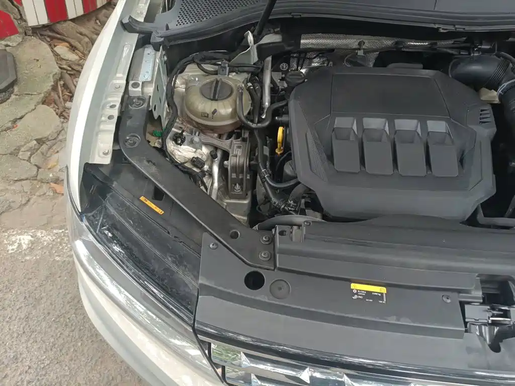 Volkswagen Tiguan L — миниатюра 22