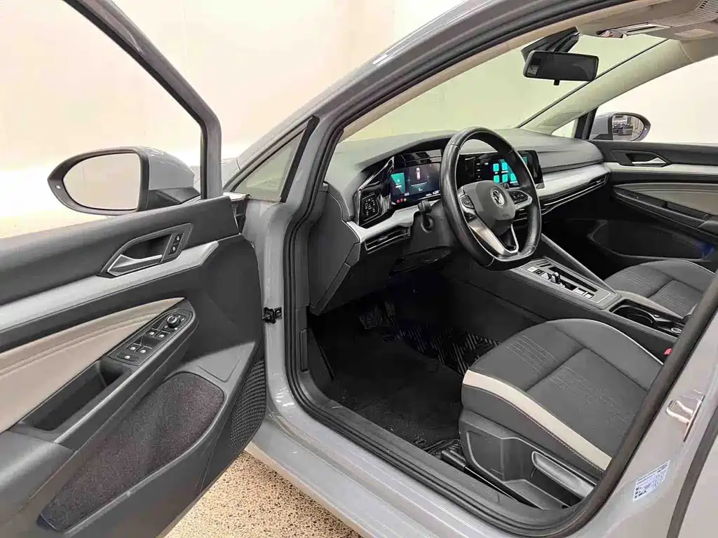 Volkswagen Golf — миниатюра 7
