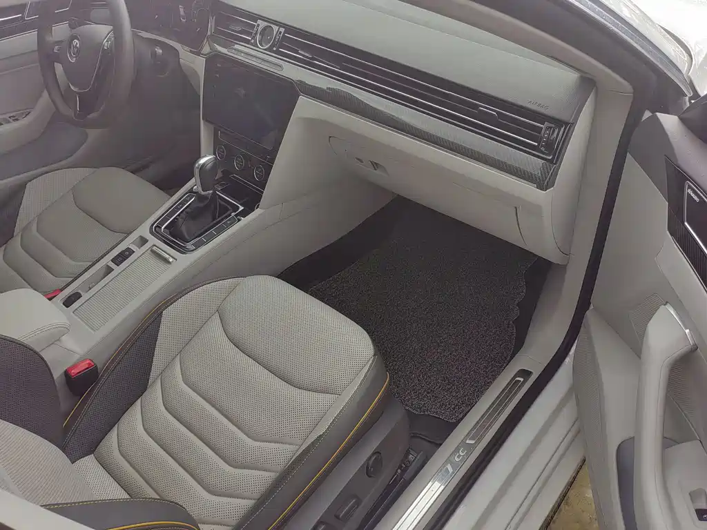 Volkswagen CC — миниатюра 5