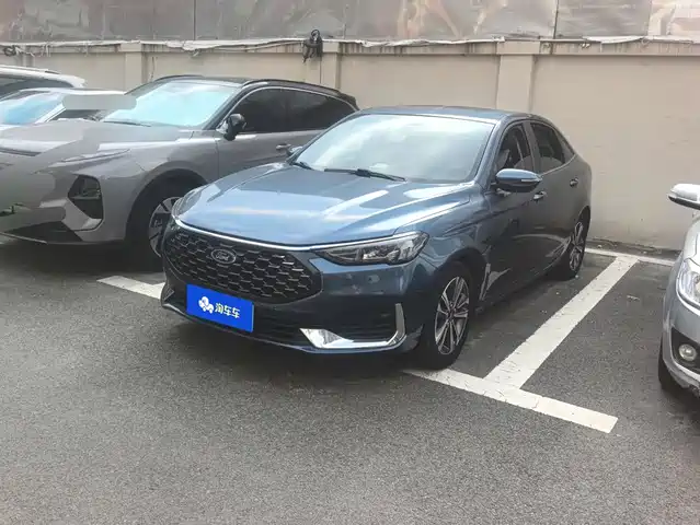 2021 Ford Escort