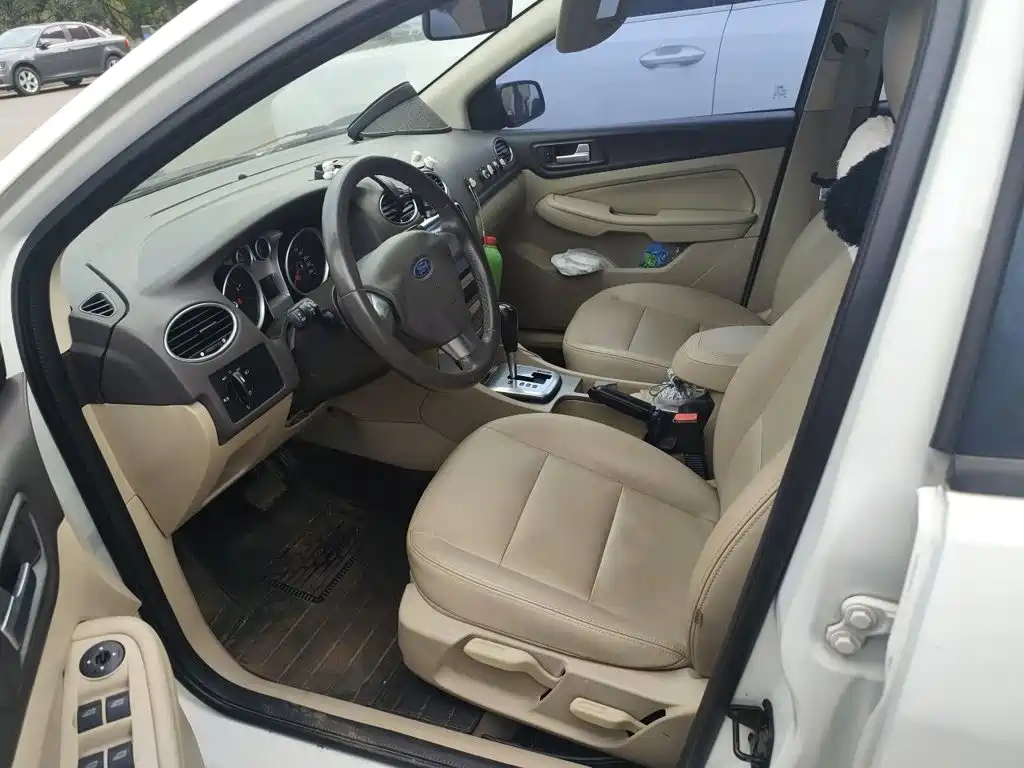 Ford Focus — миниатюра 16
