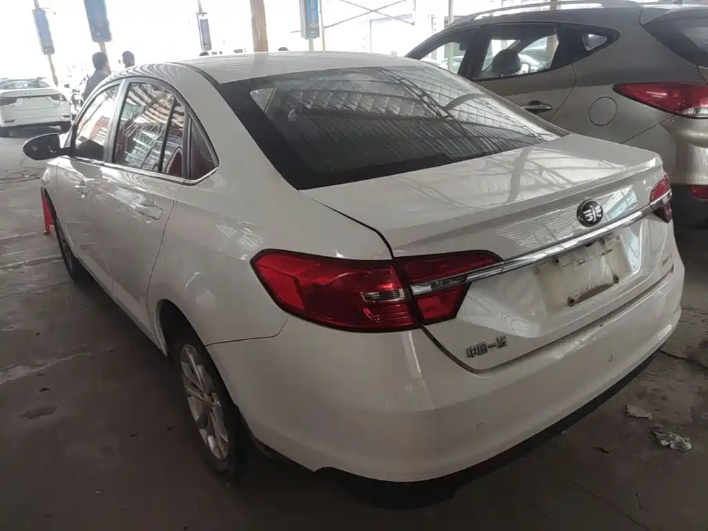 FAW Junpai A50 — миниатюра 5