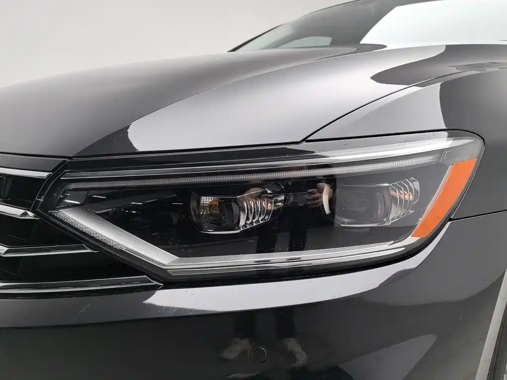 Volkswagen Magotan PHEV — миниатюра 7