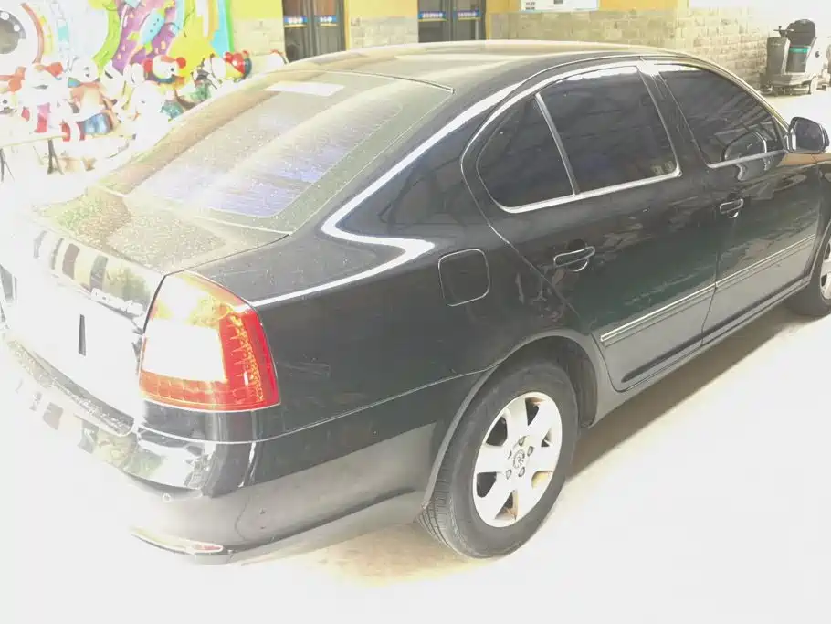 Skoda Octavia 2013 1.6L AT