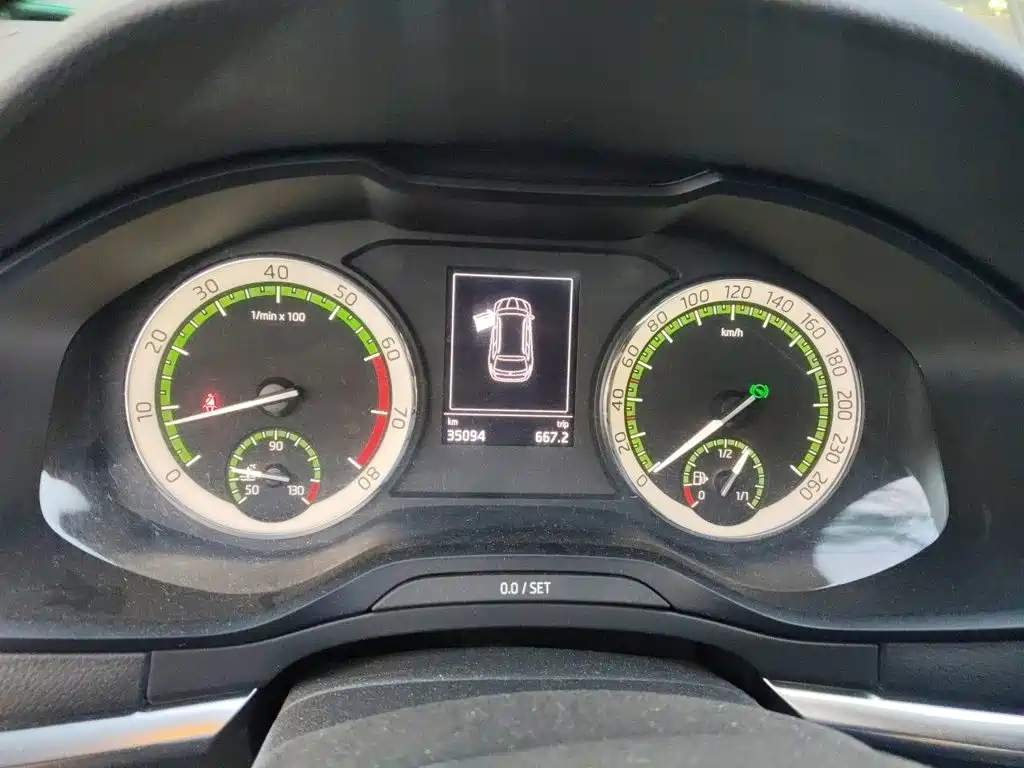 Skoda Karoq — миниатюра 7