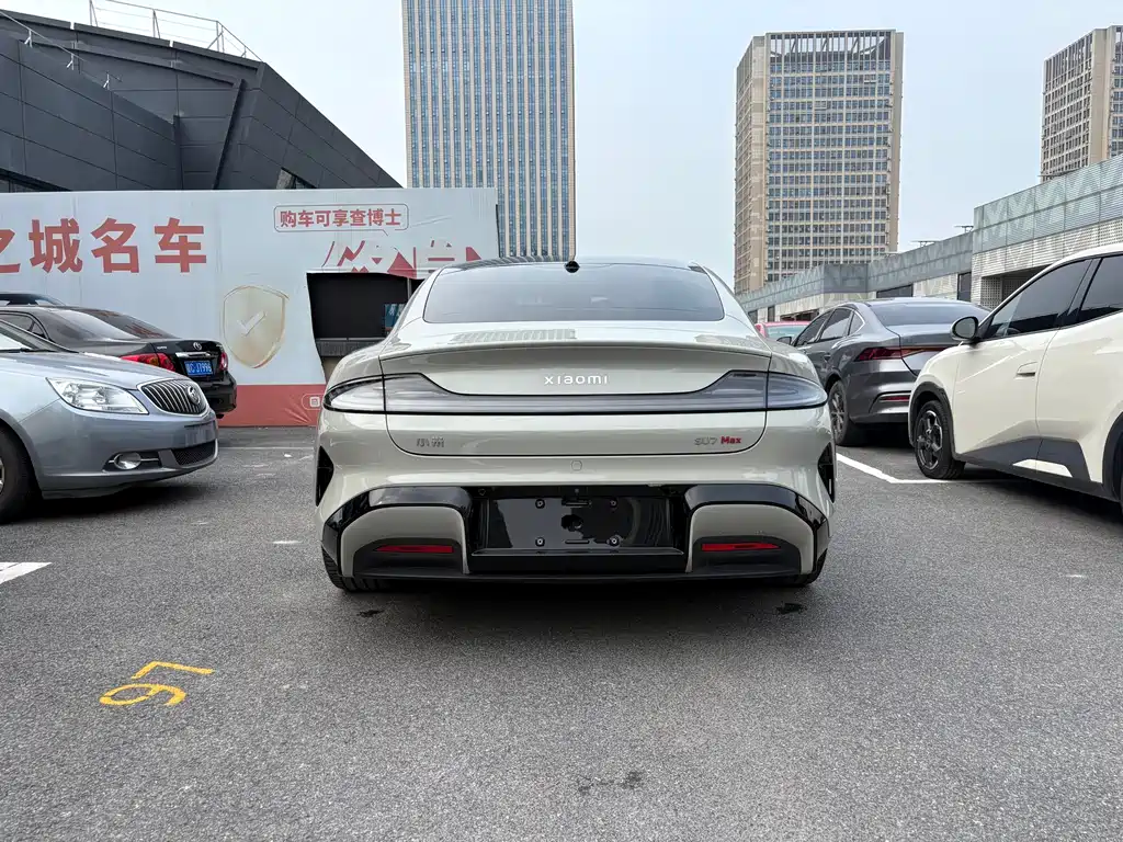 XIAOMI CAR XIAOMI SU7