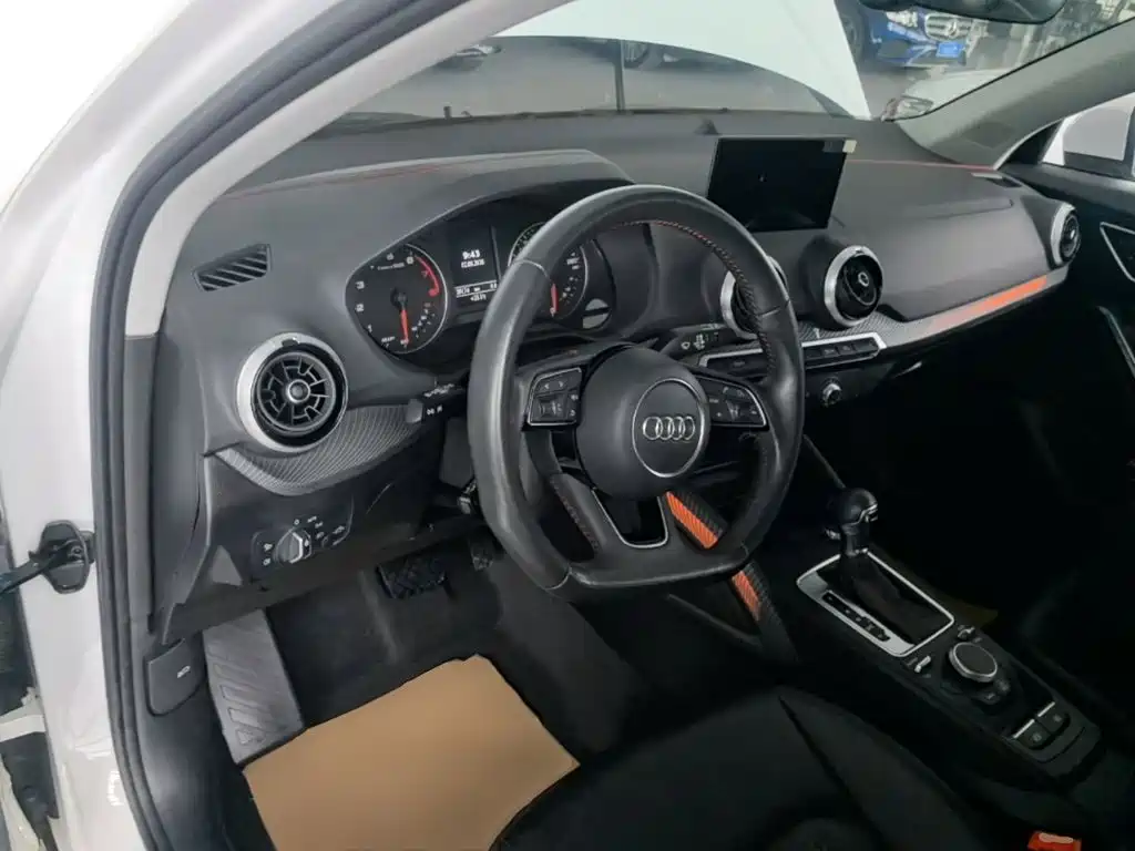 Audi Q2L — миниатюра 10