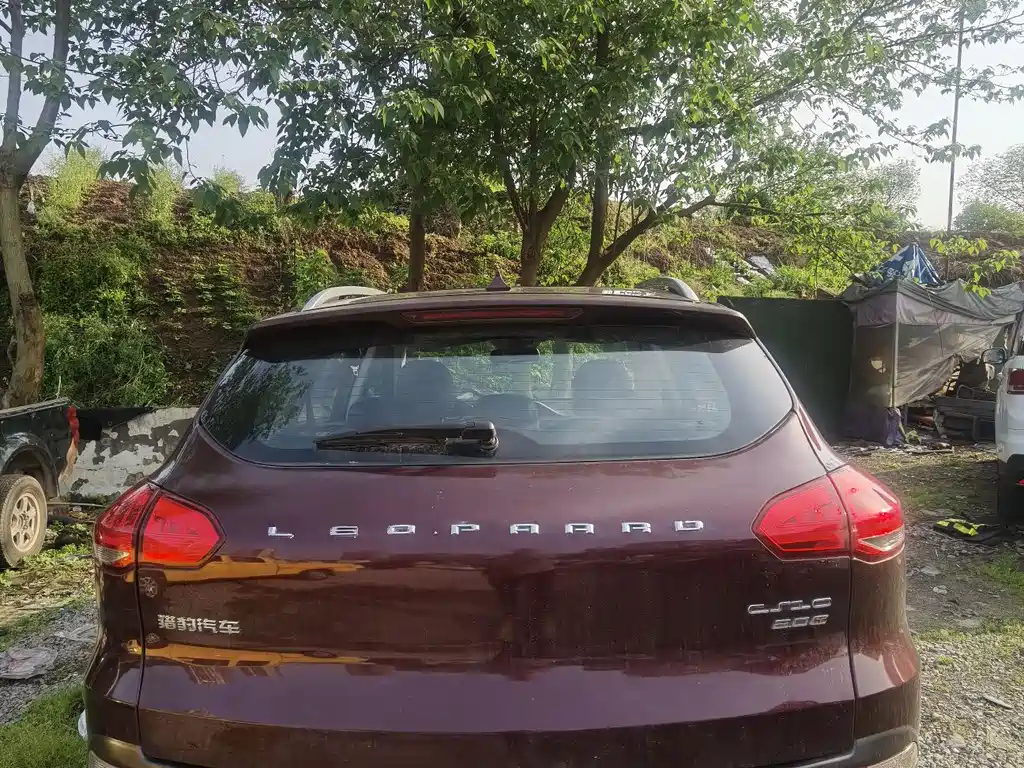 Changfeng CS10 2017 2.0T MT