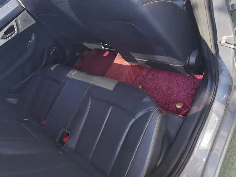 Roewe i6 MAX — миниатюра 11