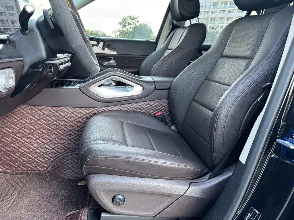 Mercedes-Benz GLE (Import) — миниатюра 29