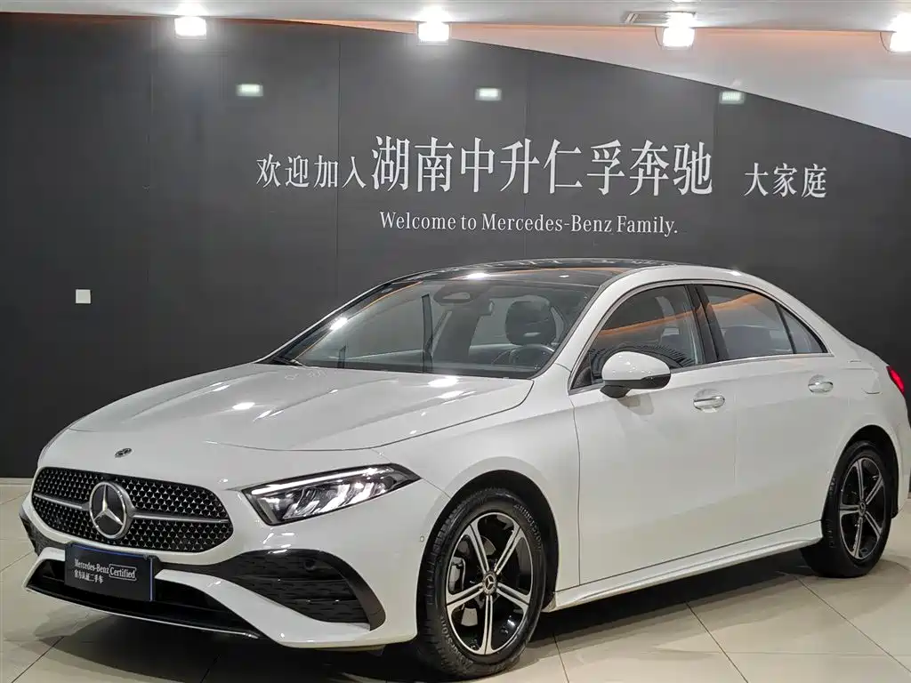 MERCEDES-BENZ A CLASS