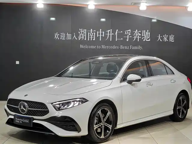 MERCEDES-BENZ A CLASS 2024