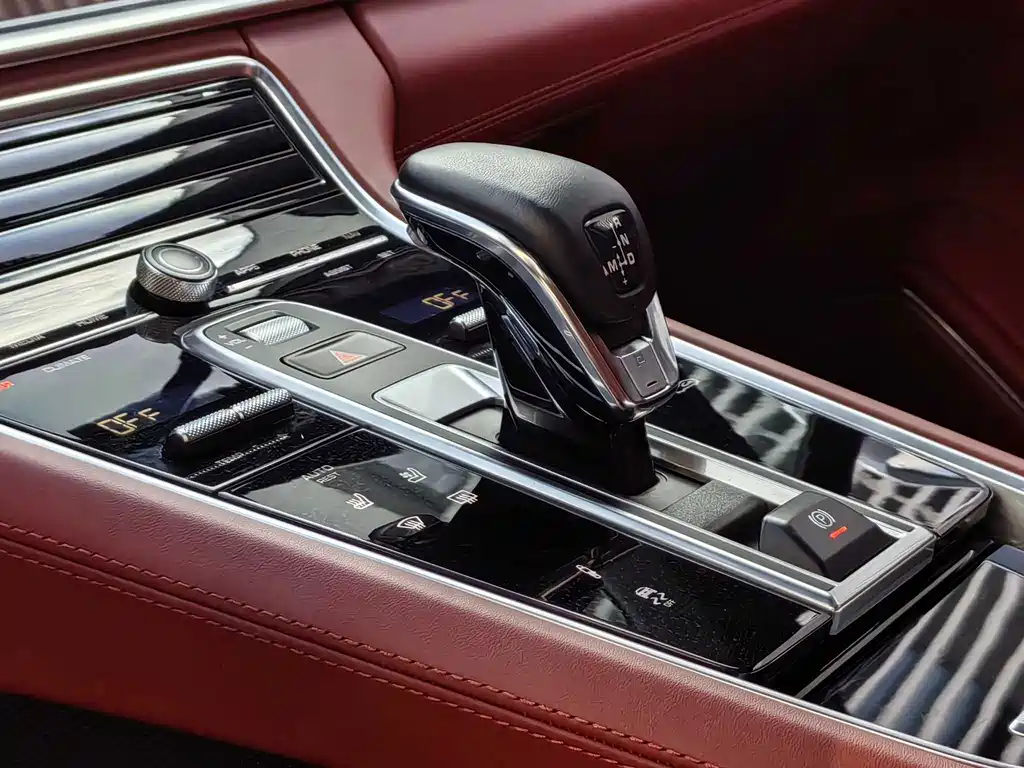 Porsche Panamera — миниатюра 10
