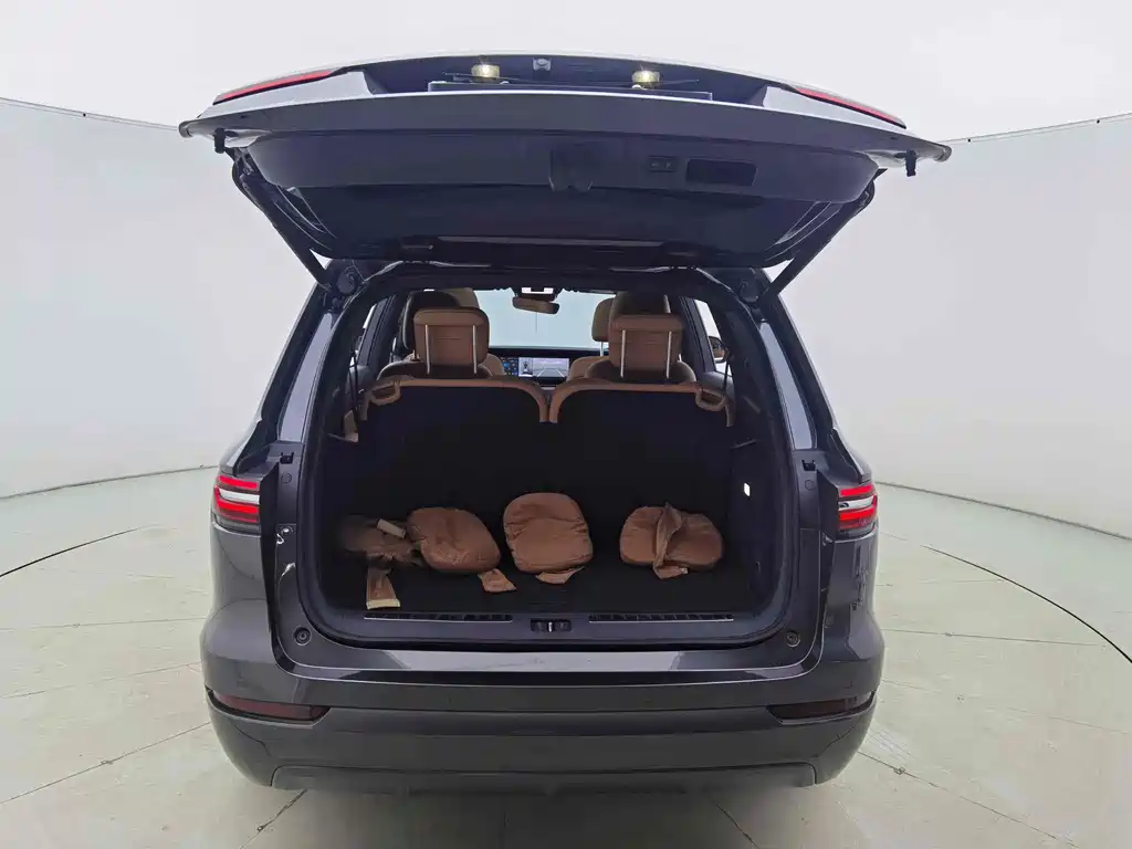 Li Auto Li ONE — миниатюра 14
