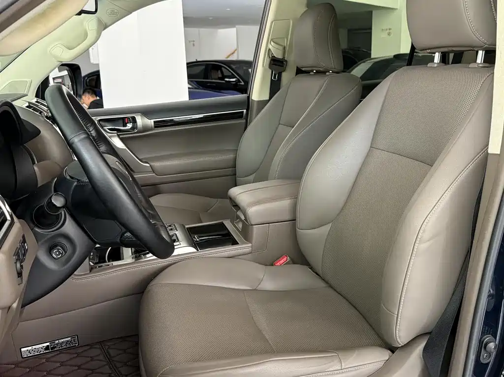 Lexus GX — миниатюра 5