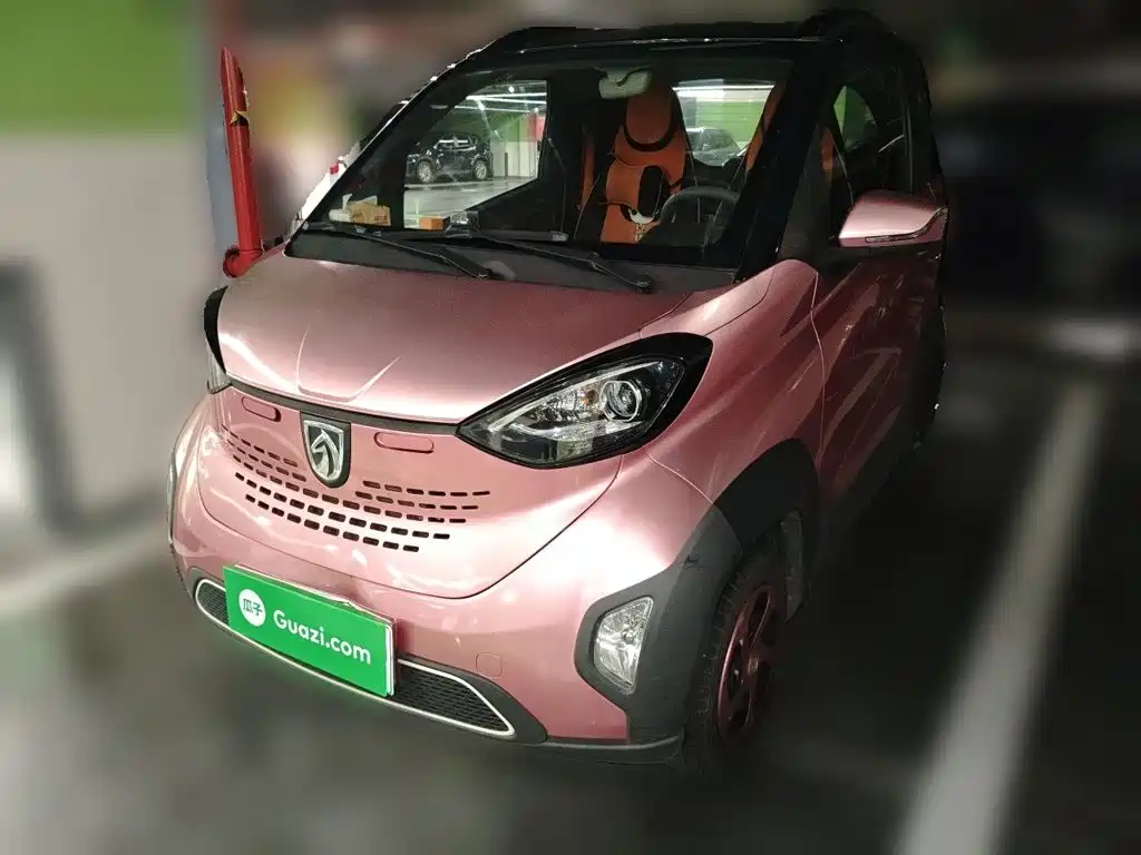 Baojun E100