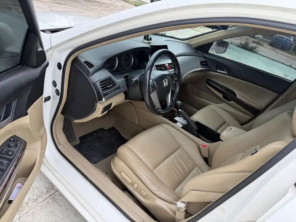 Honda Accord — миниатюра 4