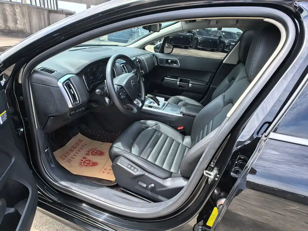 Citroen C6 — миниатюра 10