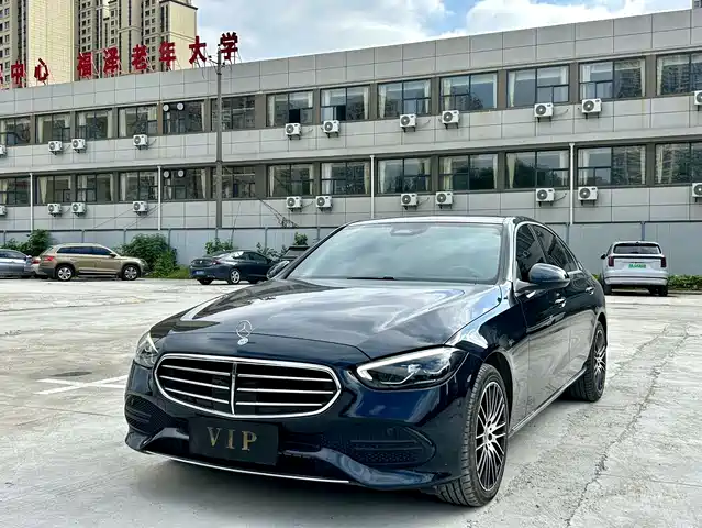 MERCEDES BENZ C CLASS