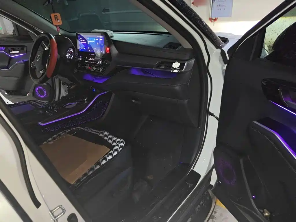 Toyota Highlander — миниатюра 20